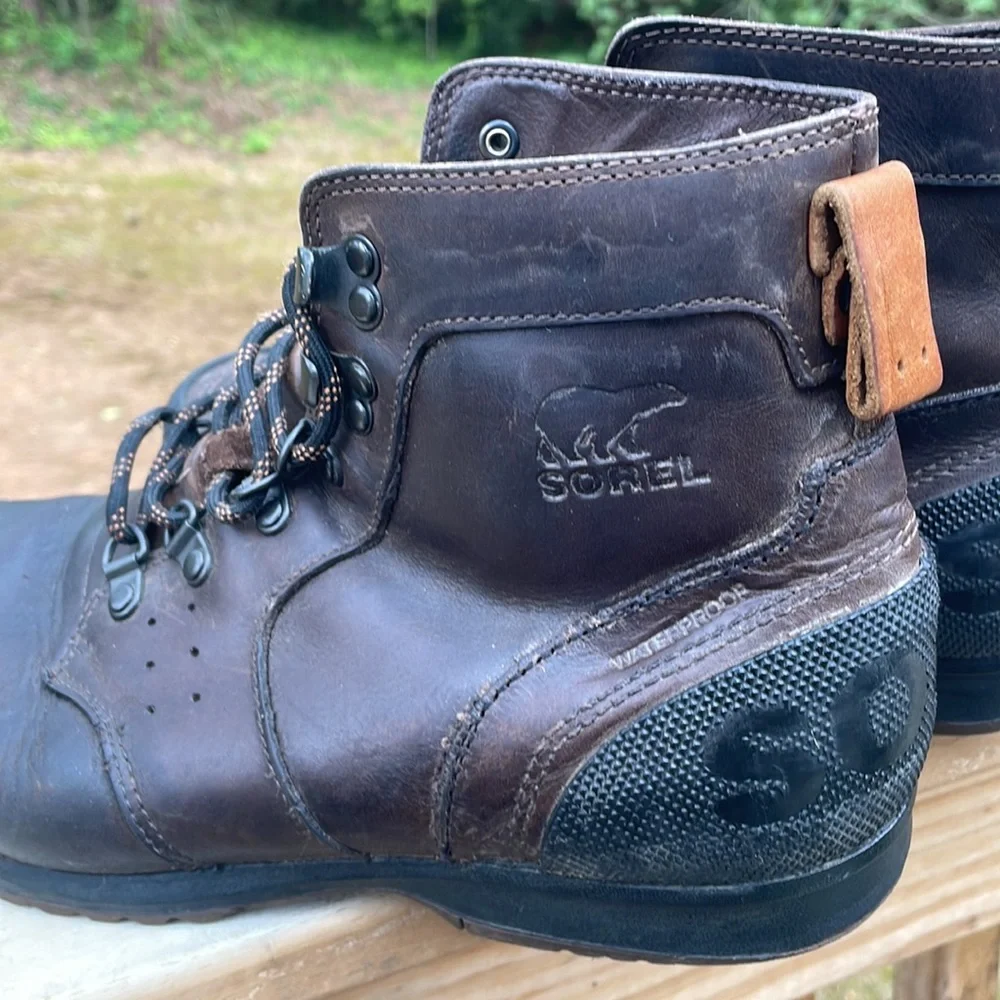 Sorel Men's Ankeny Mid Hiker Leather Boots in Tobacco/Black Size 9